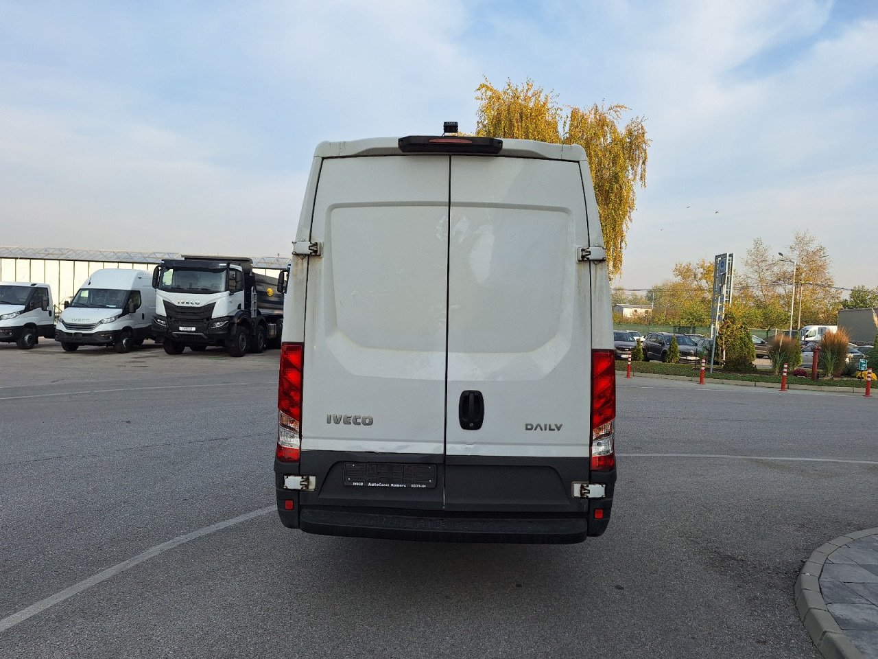 Panel van IVECO Daily 35S14 16m3: picture 13