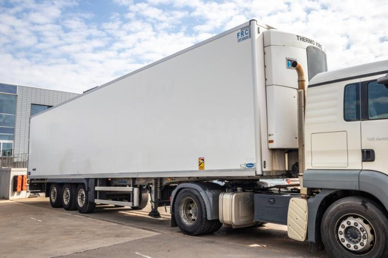 Lecitrailer AUBINEAU+THERMO KING SLX 300+VIANDE/MEAT/FLEISCH - Refrigerator semi-trailer: picture 2 Lecitrailer AUBINEAU+THERMO KING SLX 300+VIANDE/MEAT/FLEISCH - Refrigerator semi-trailer: picture 2