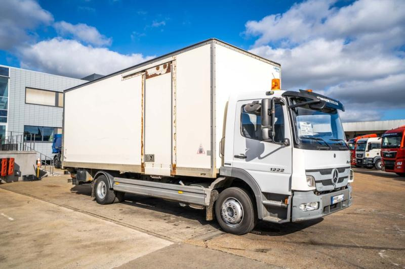 Mercedes ATEGO 1222 + D'HOLLANDIA 1.5T - Box truck: picture 2 Mercedes ATEGO 1222 + D'HOLLANDIA 1.5T - Box truck: picture 2