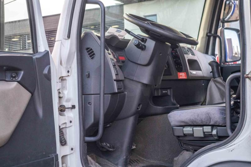 Curtainsider truck Renault PEMIUM LANDER 340 DXI-6X2: picture 8