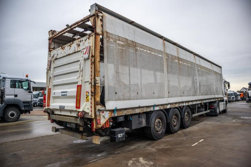 Trouillet VOLAILLE/GEFLÛGEL/POULTRY+HAYON - Semi-trailer: picture 3 Trouillet VOLAILLE/GEFLÛGEL/POULTRY+HAYON - Semi-trailer: picture 3