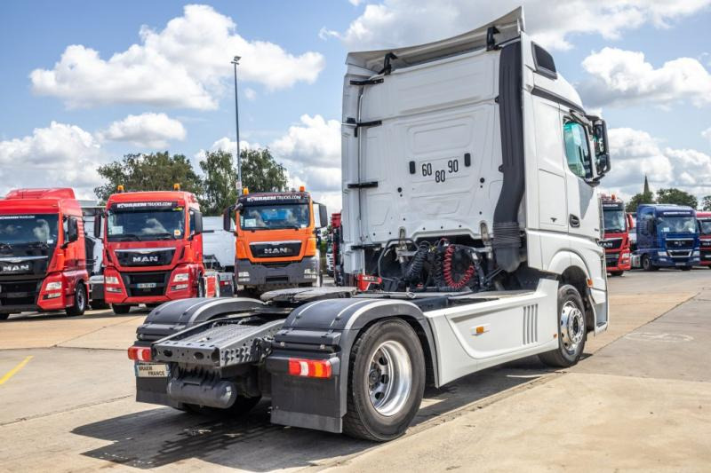 Mercedes ACTROS 1845 LS - Tractor unit: picture 3 Mercedes ACTROS 1845 LS - Tractor unit: picture 3