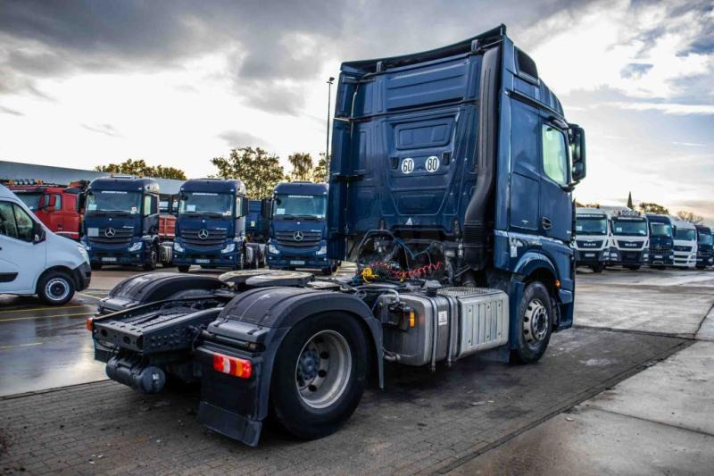 Mercedes ACTROS 1848 LS+E6+HYDR. - Tractor unit: picture 3 Mercedes ACTROS 1848 LS+E6+HYDR. - Tractor unit: picture 3