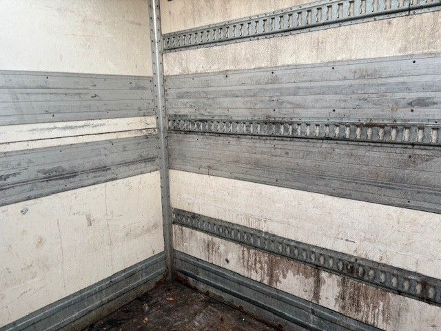 Box truck Mercedes-Benz Atego 1230 1230,1530 Klima Luft LBW LBW: picture 18 Box truck Mercedes-Benz Atego 1230 1230,1530 Klima Luft LBW LBW: picture 18