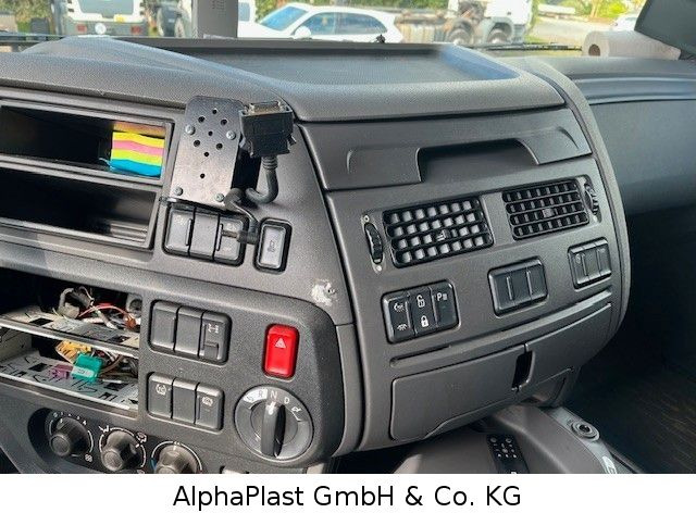 Tractor unit DAF XF 440 FT Kipphydraulik: picture 9