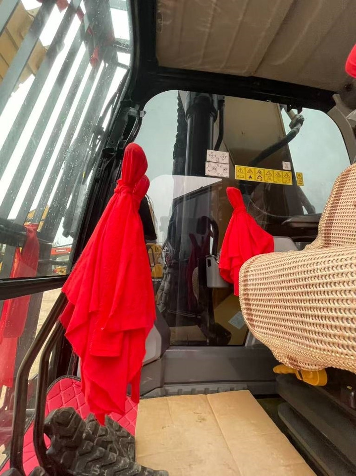 CAT 336gc - Crawler excavator: picture 2 CAT 336gc - Crawler excavator: picture 2