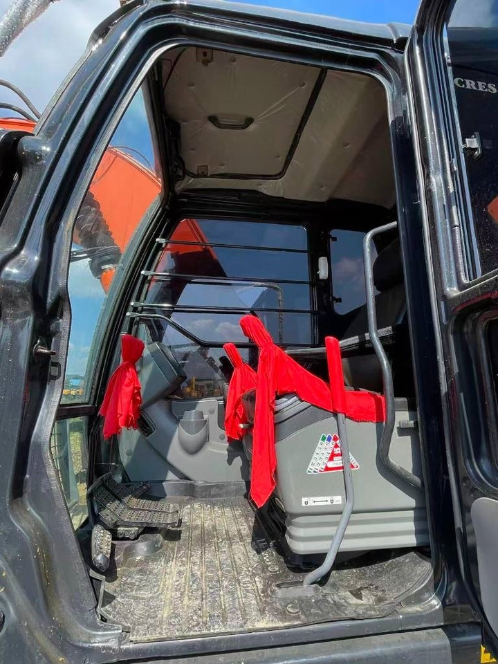 Hitachi ZX 120  - Crawler excavator: picture 3 Hitachi ZX 120  - Crawler excavator: picture 3