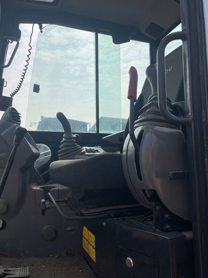 Hitachi ZX 55 - Mini excavator: picture 2 Hitachi ZX 55 - Mini excavator: picture 2