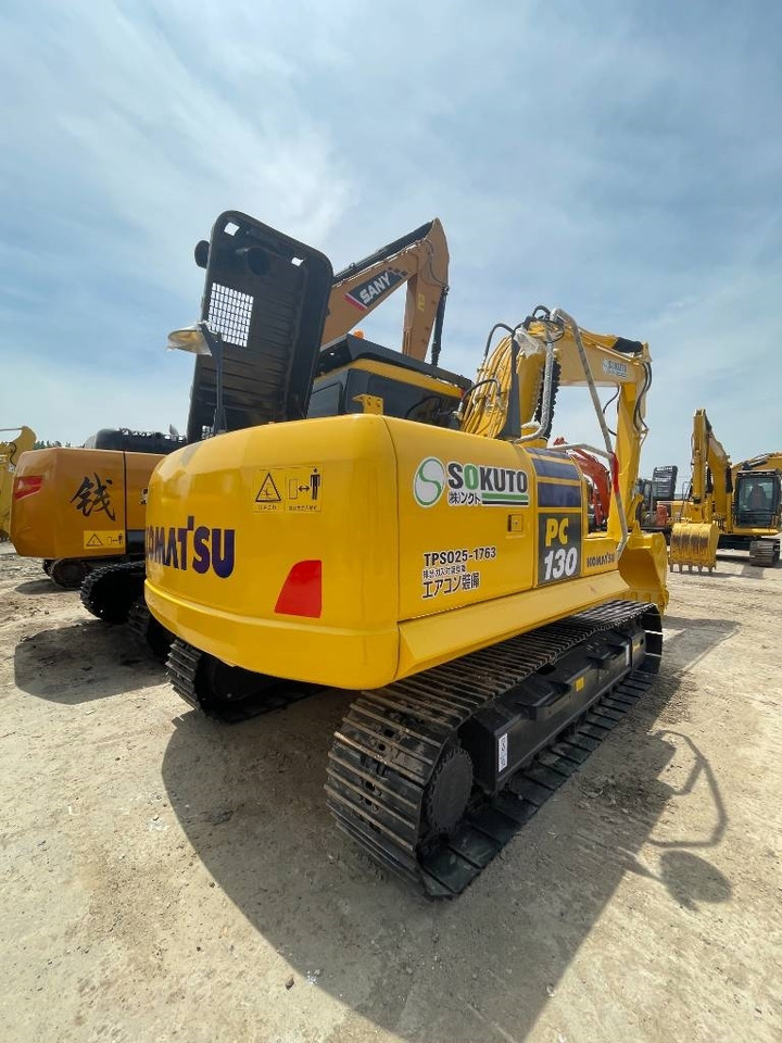 Crawler excavator Komatsu PC 130: picture 6