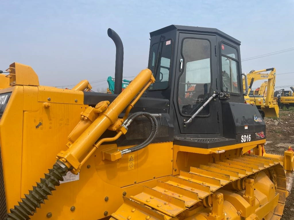 Shantui SD 16 - Bulldozer: picture 3 Shantui SD 16 - Bulldozer: picture 3