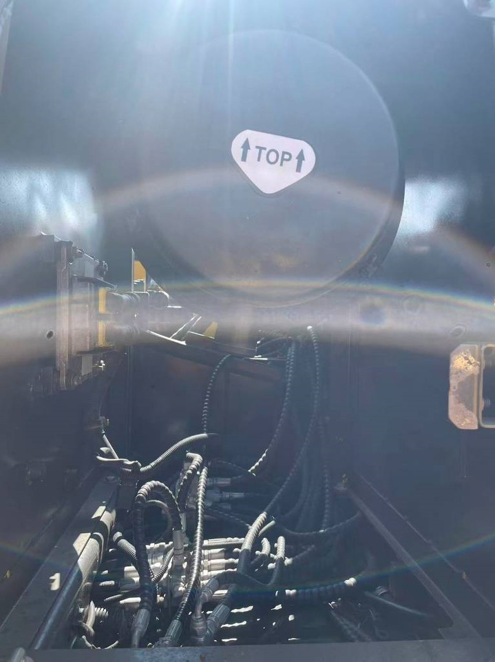 Volvo EC 240  - Crawler excavator: picture 3 Volvo EC 240  - Crawler excavator: picture 3