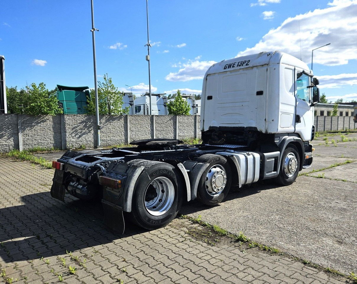 Scania 124L400 6x2 - manual pump and injectors - manual g earbox - airco - Tractor unit: picture 3 Scania 124L400 6x2 - manual pump and injectors - manual g earbox - airco - Tractor unit: picture 3
