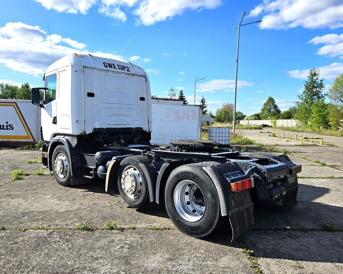 Scania 124L400 6x2 - manual pump and injectors - manual g earbox - airco - Tractor unit: picture 4 Scania 124L400 6x2 - manual pump and injectors - manual g earbox - airco - Tractor unit: picture 4