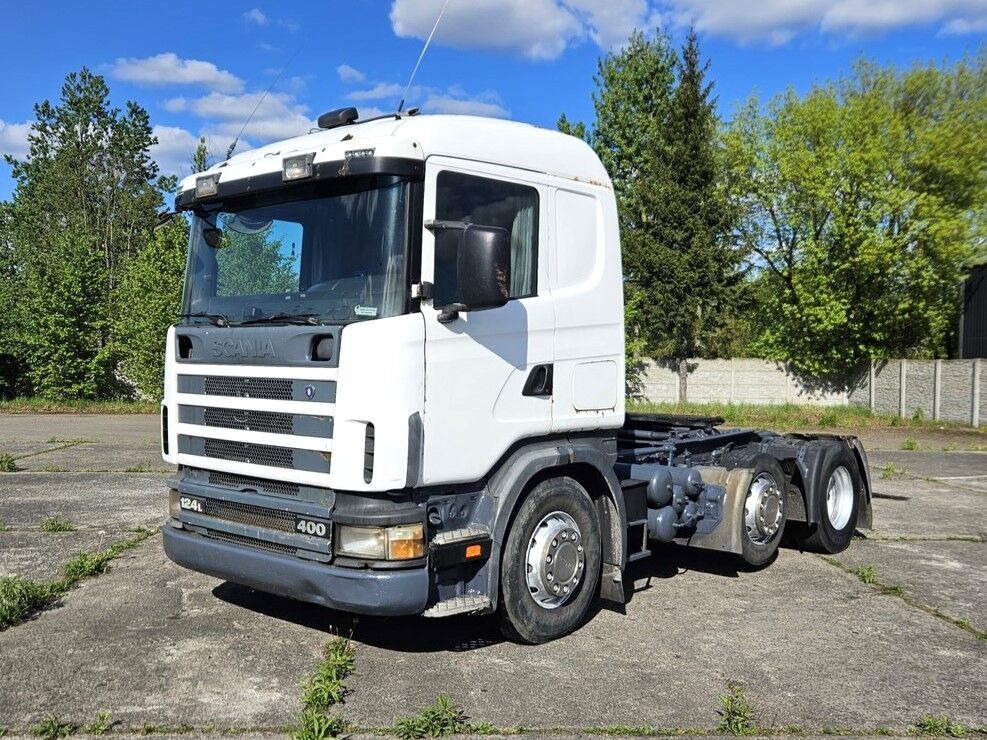 Scania 124L400 6x2 - manual pump and injectors - manual g earbox - airco - Tractor unit: picture 2 Scania 124L400 6x2 - manual pump and injectors - manual g earbox - airco - Tractor unit: picture 2