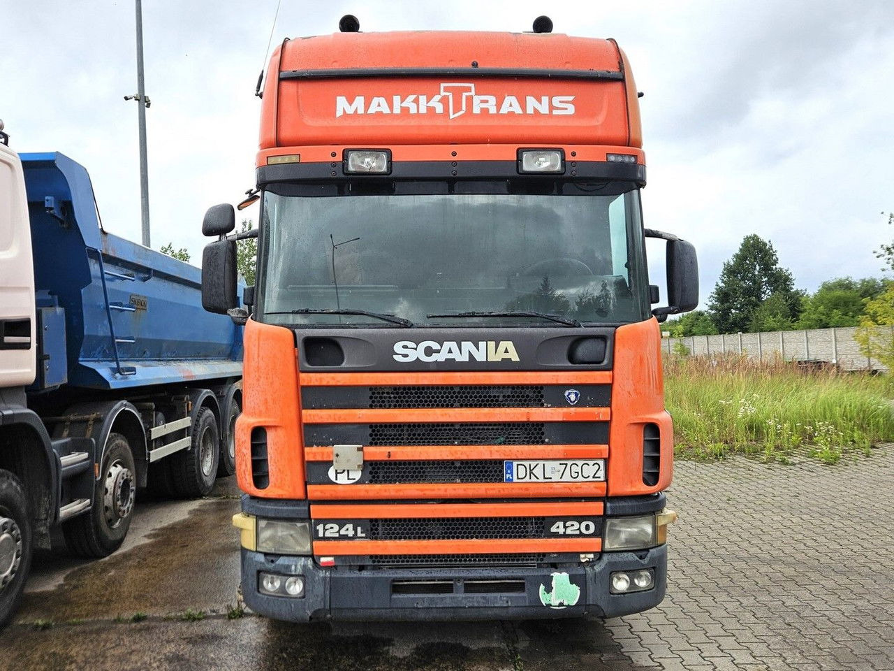 Scania 124L420, Retarder, Airco, manual gearbox, PDE - Tractor unit: picture 2 Scania 124L420, Retarder, Airco, manual gearbox, PDE - Tractor unit: picture 2