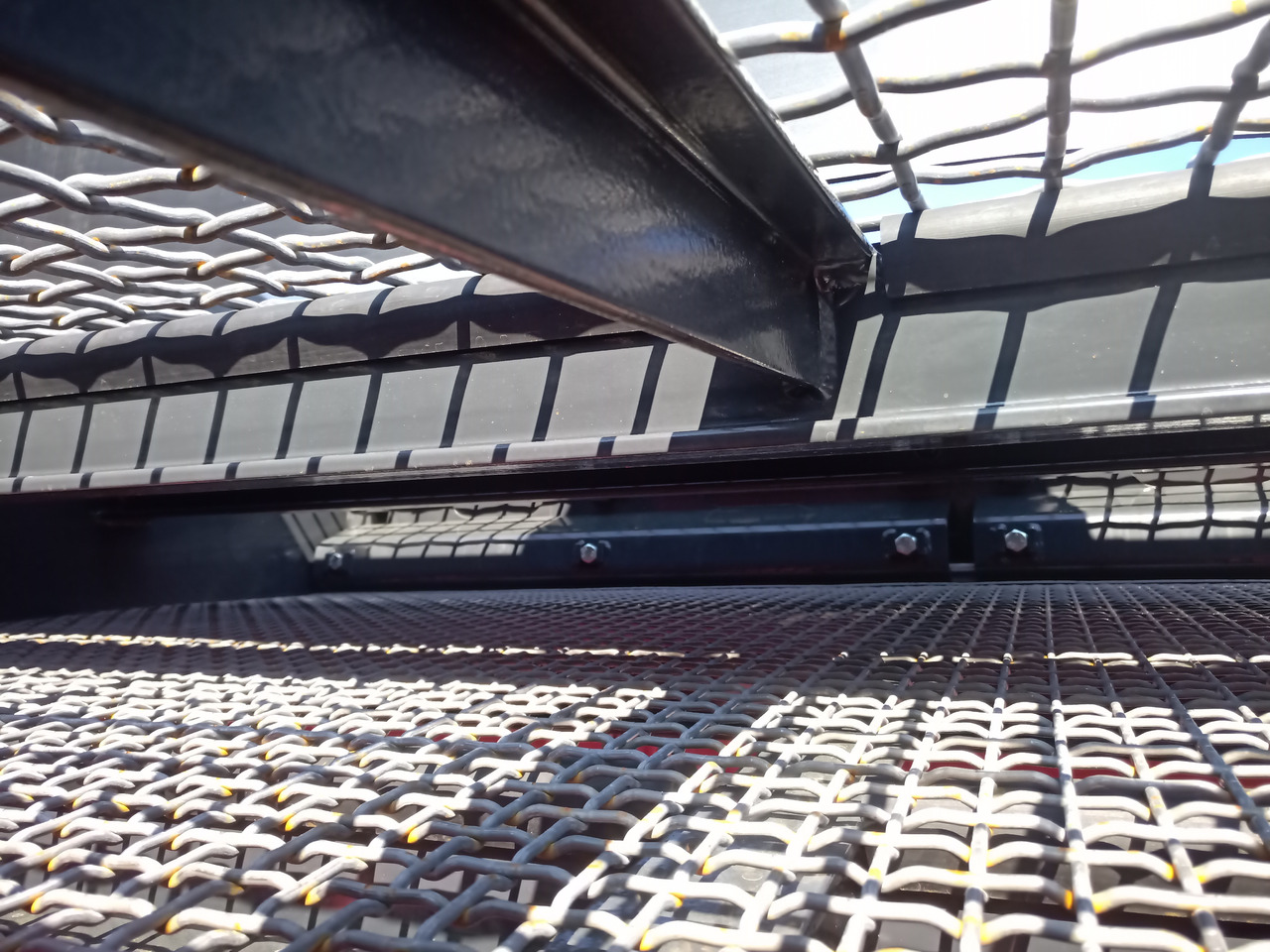 New Screener Compact Screeners CS20-60: picture 7 New Screener Compact Screeners CS20-60: picture 7