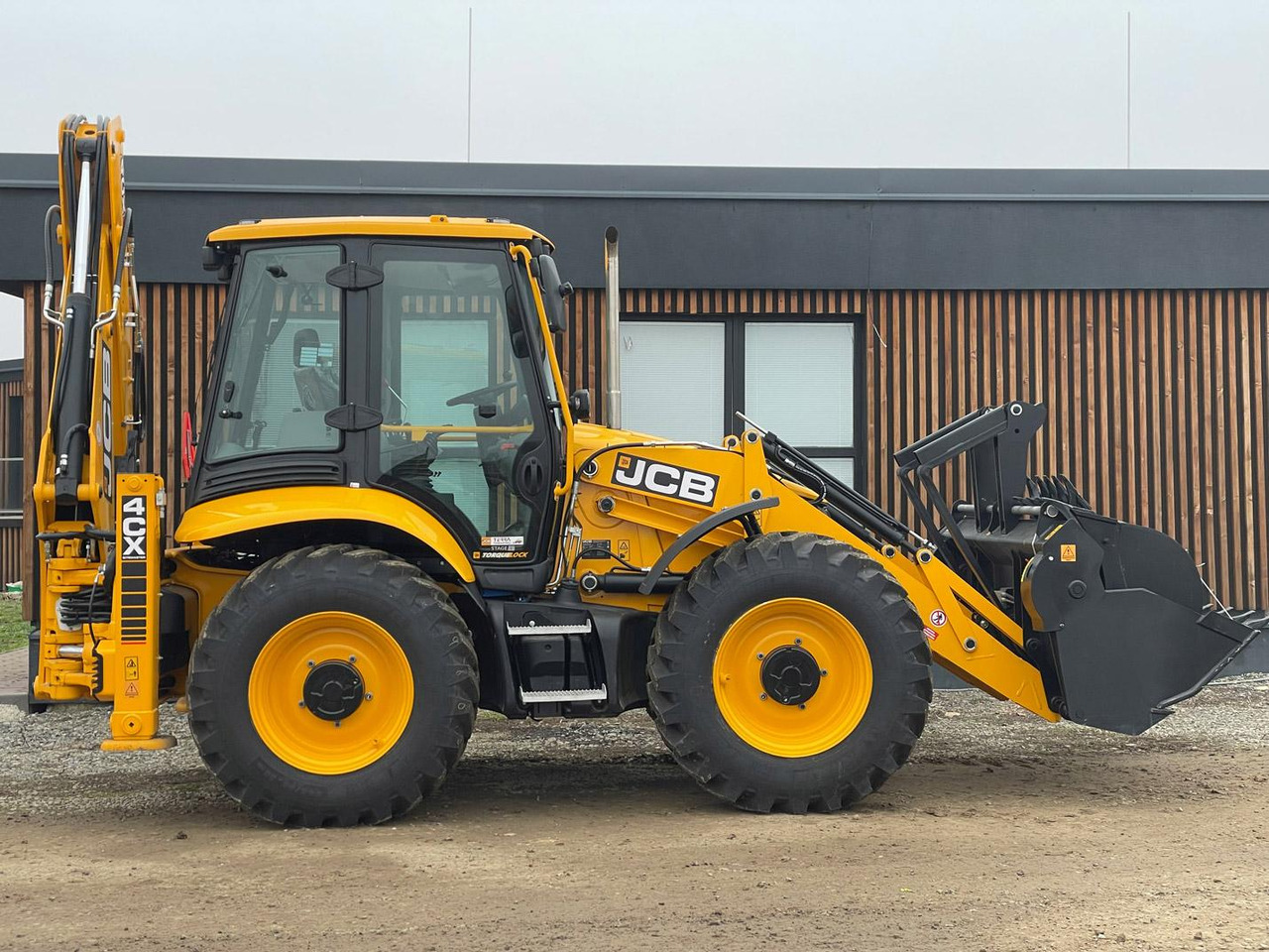 JCB 4CX, PRO, AEC - Backhoe loader: picture 1 JCB 4CX, PRO, AEC - Backhoe loader: picture 1