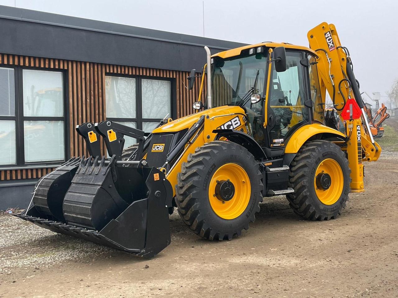 JCB 4CX, PRO, AEC - Backhoe loader: picture 4 JCB 4CX, PRO, AEC - Backhoe loader: picture 4
