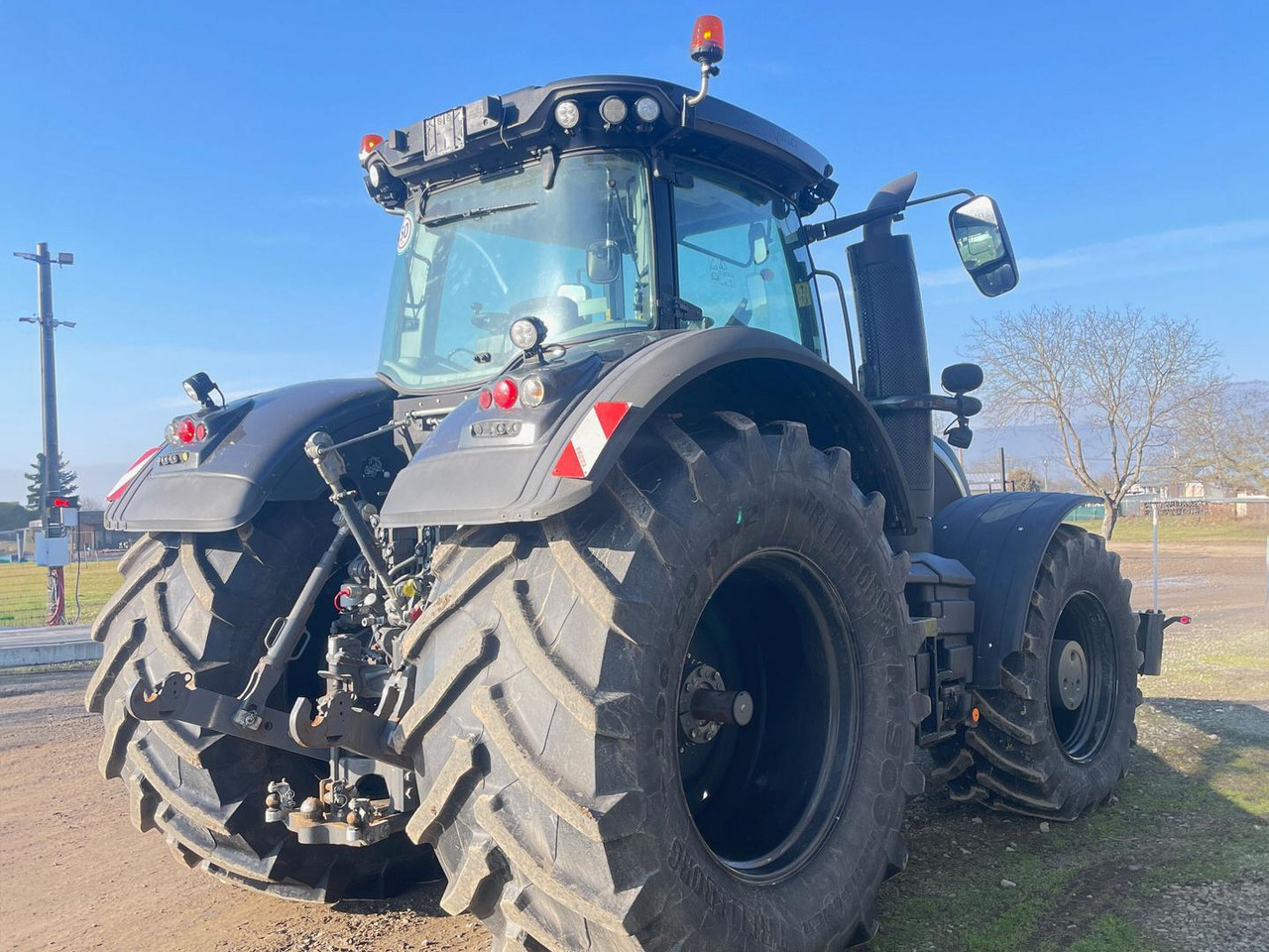 Valtra S, 394, 400HP - Farm tractor: picture 4 Valtra S, 394, 400HP - Farm tractor: picture 4