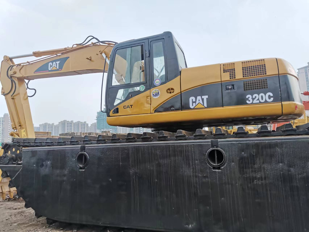 CATERPILLAR 320C Used cat 320 Swamp Buggy Amphibious Excavator - Amphibious excavator: picture 2 CATERPILLAR 320C Used cat 320 Swamp Buggy Amphibious Excavator - Amphibious excavator: picture 2