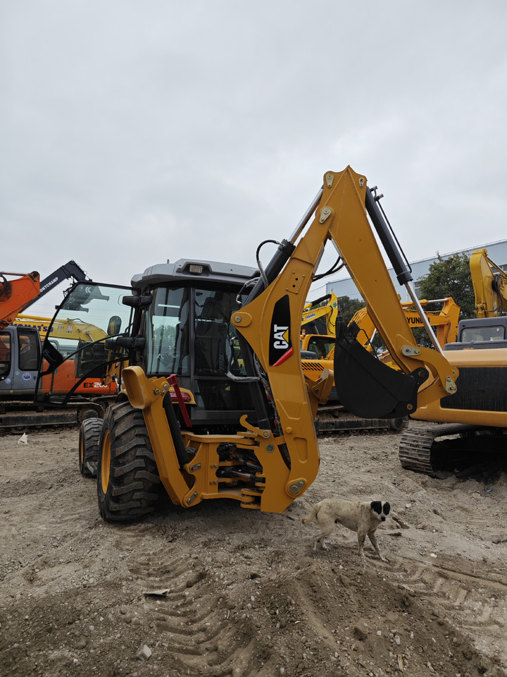 CATERPILLAR 420F - Backhoe loader: picture 2 CATERPILLAR 420F - Backhoe loader: picture 2
