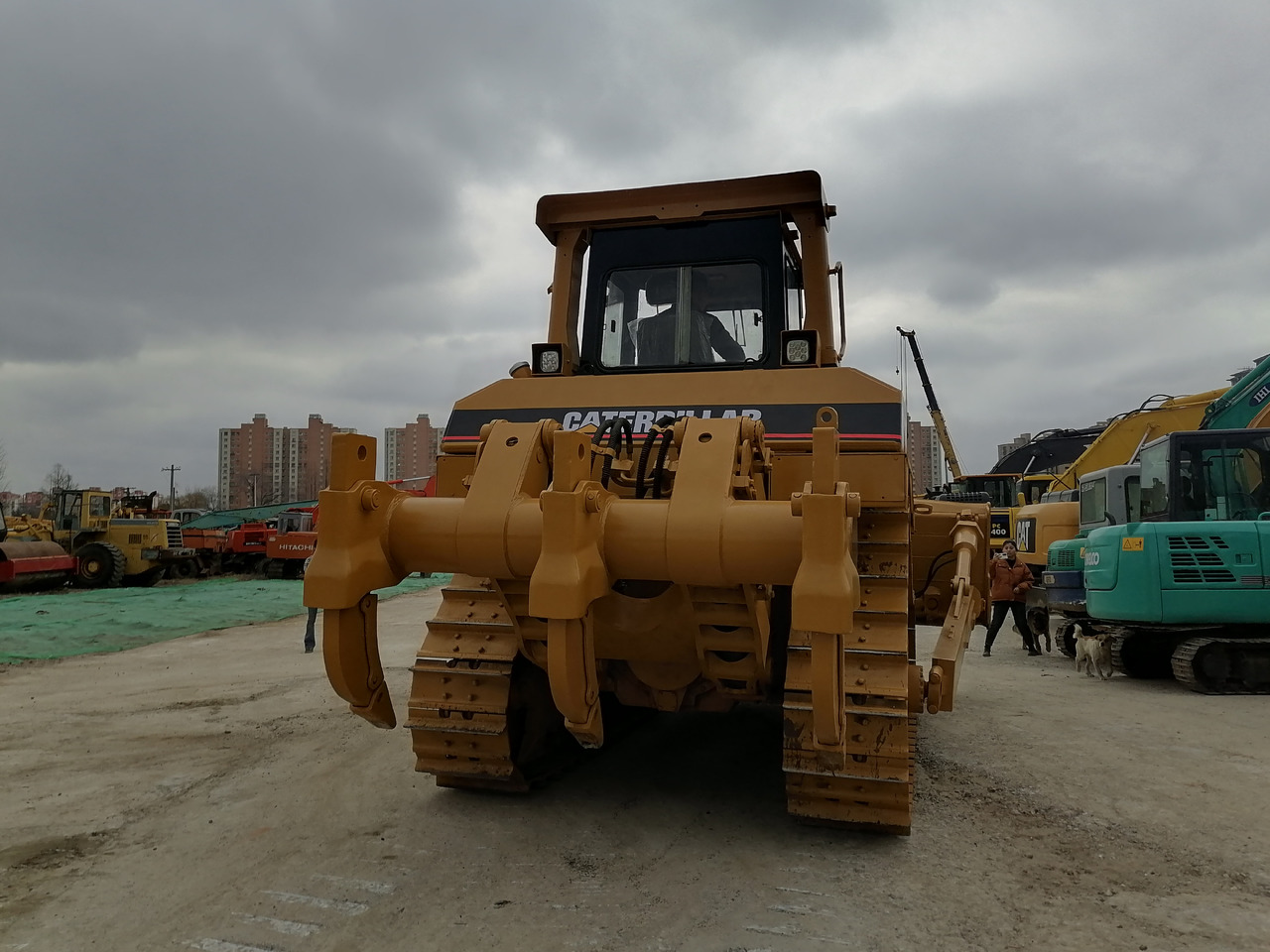 CATERPILLAR D8R - Bulldozer: picture 5 CATERPILLAR D8R - Bulldozer: picture 5