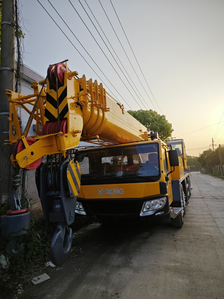 XCMG QY70K - Mobile crane: picture 2 XCMG QY70K - Mobile crane: picture 2