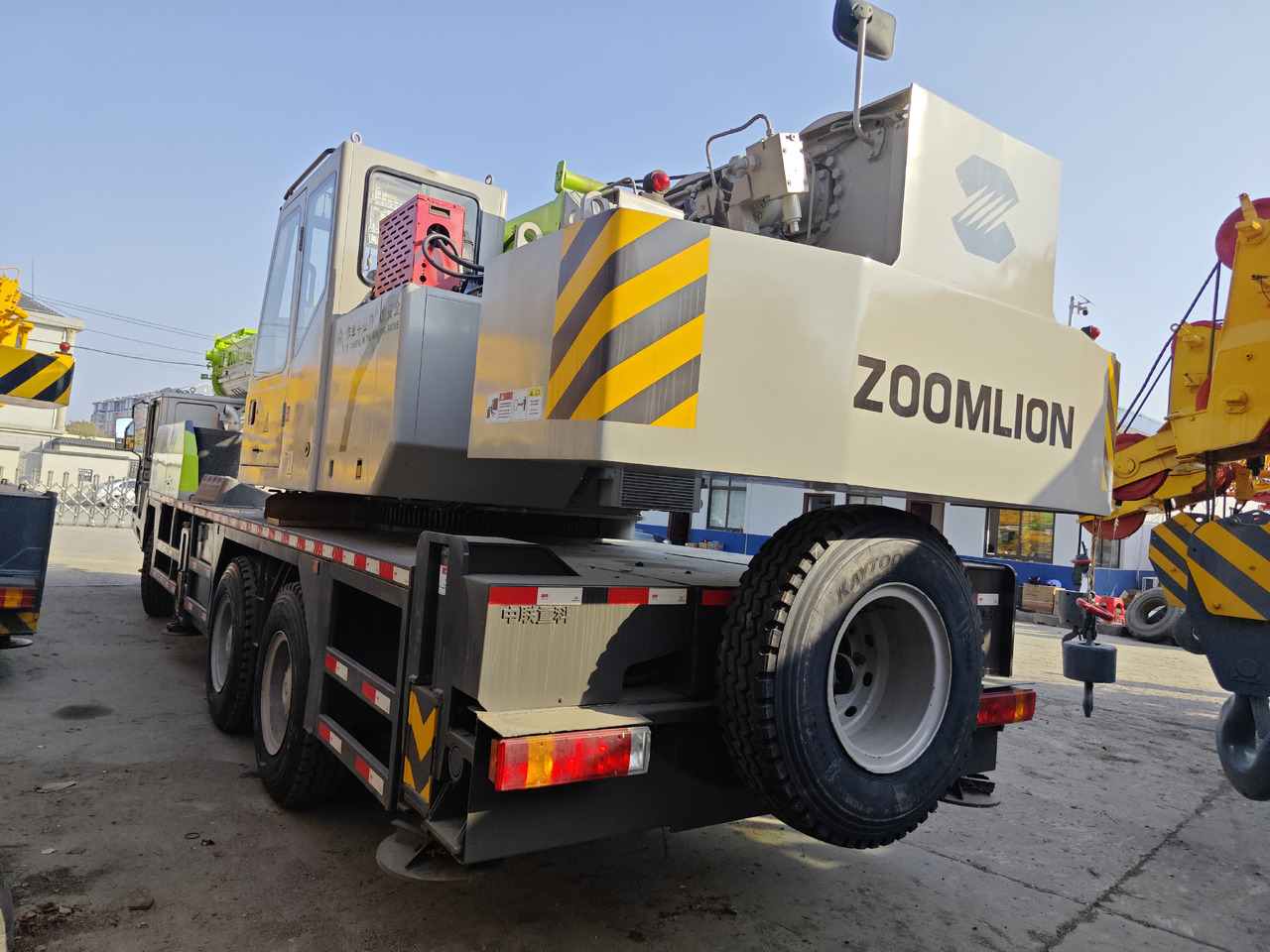 Zoomlion ZTC250V - Mobile crane: picture 1 Zoomlion ZTC250V - Mobile crane: picture 1