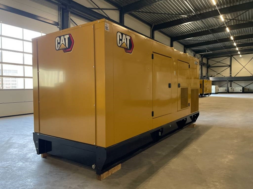 CAT DE715GC - 715 kVA Stand-by Generator - DPX-18224 - Generator set: picture 4 CAT DE715GC - 715 kVA Stand-by Generator - DPX-18224 - Generator set: picture 4