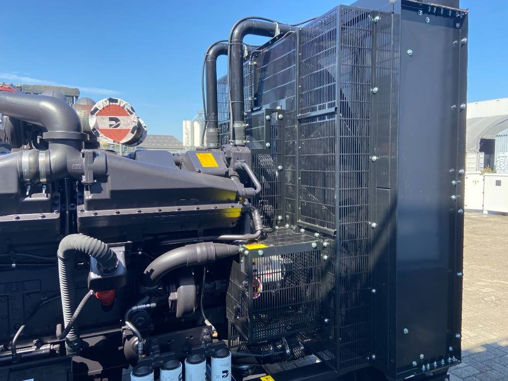 Cummins KTA38-G5 - 1.100 kVA Generator - DPX-18814 - Generator set: picture 3 Cummins KTA38-G5 - 1.100 kVA Generator - DPX-18814 - Generator set: picture 3