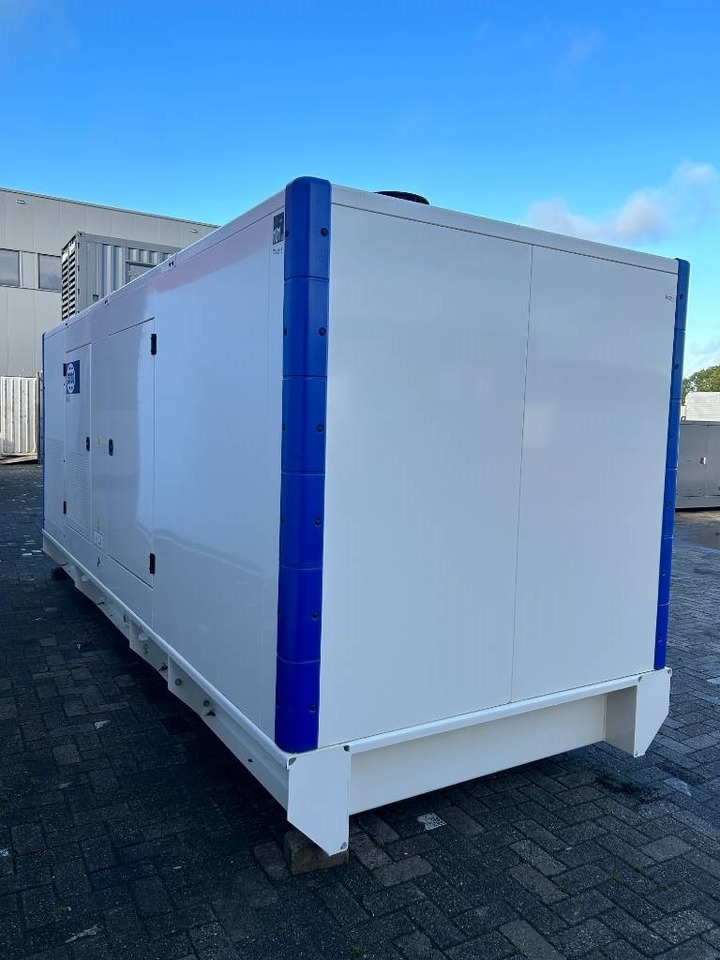 FG Wilson P660-3 - 660 kVA Genset - DPX-16022 - Generator set: picture 3 FG Wilson P660-3 - 660 kVA Genset - DPX-16022 - Generator set: picture 3