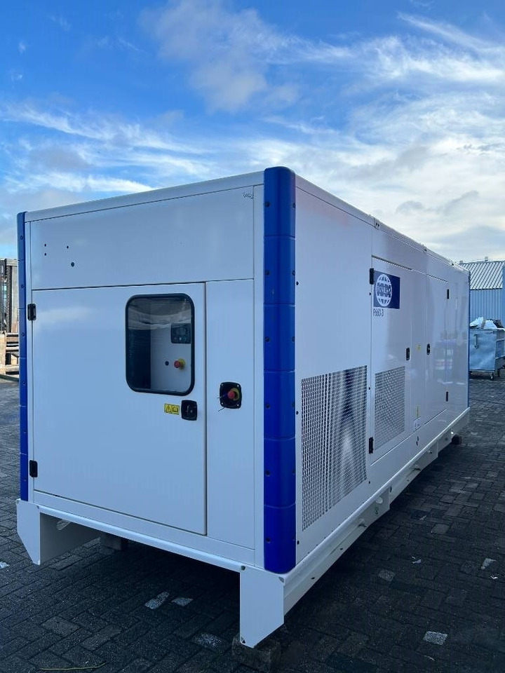 FG Wilson P660-3 - 660 kVA Genset - DPX-16022 - Generator set: picture 2 FG Wilson P660-3 - 660 kVA Genset - DPX-16022 - Generator set: picture 2