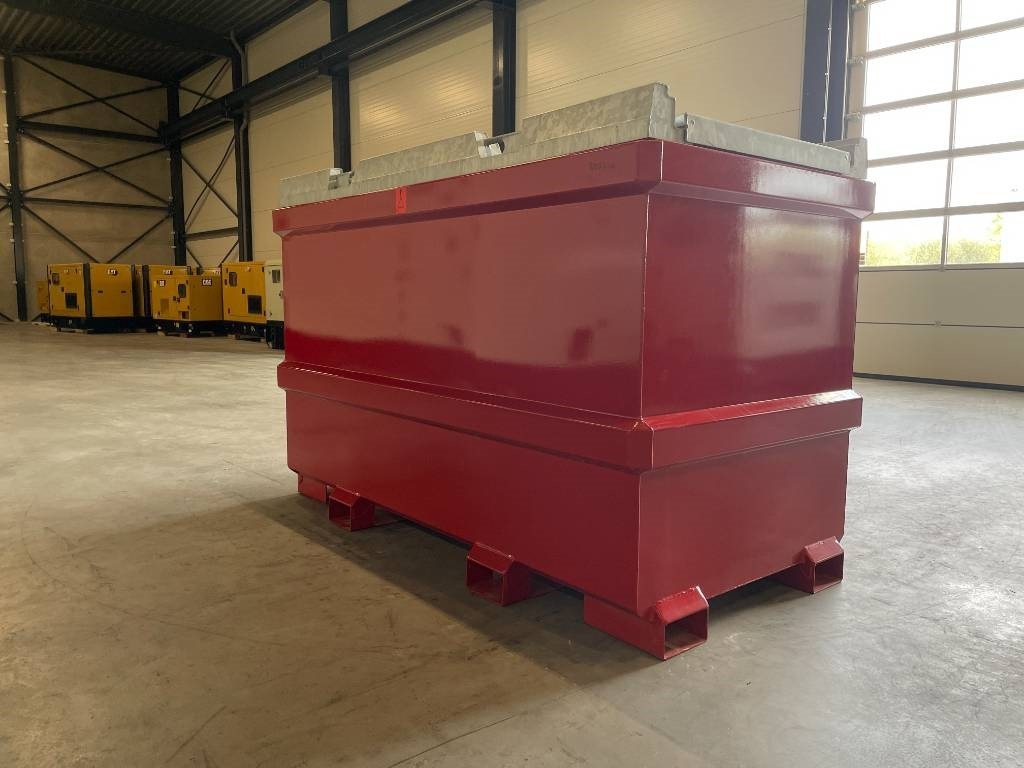 New Diesel Fuel Tank 2.200 Liter - DPX-31023 - Storage tank: picture 3 New Diesel Fuel Tank 2.200 Liter - DPX-31023 - Storage tank: picture 3