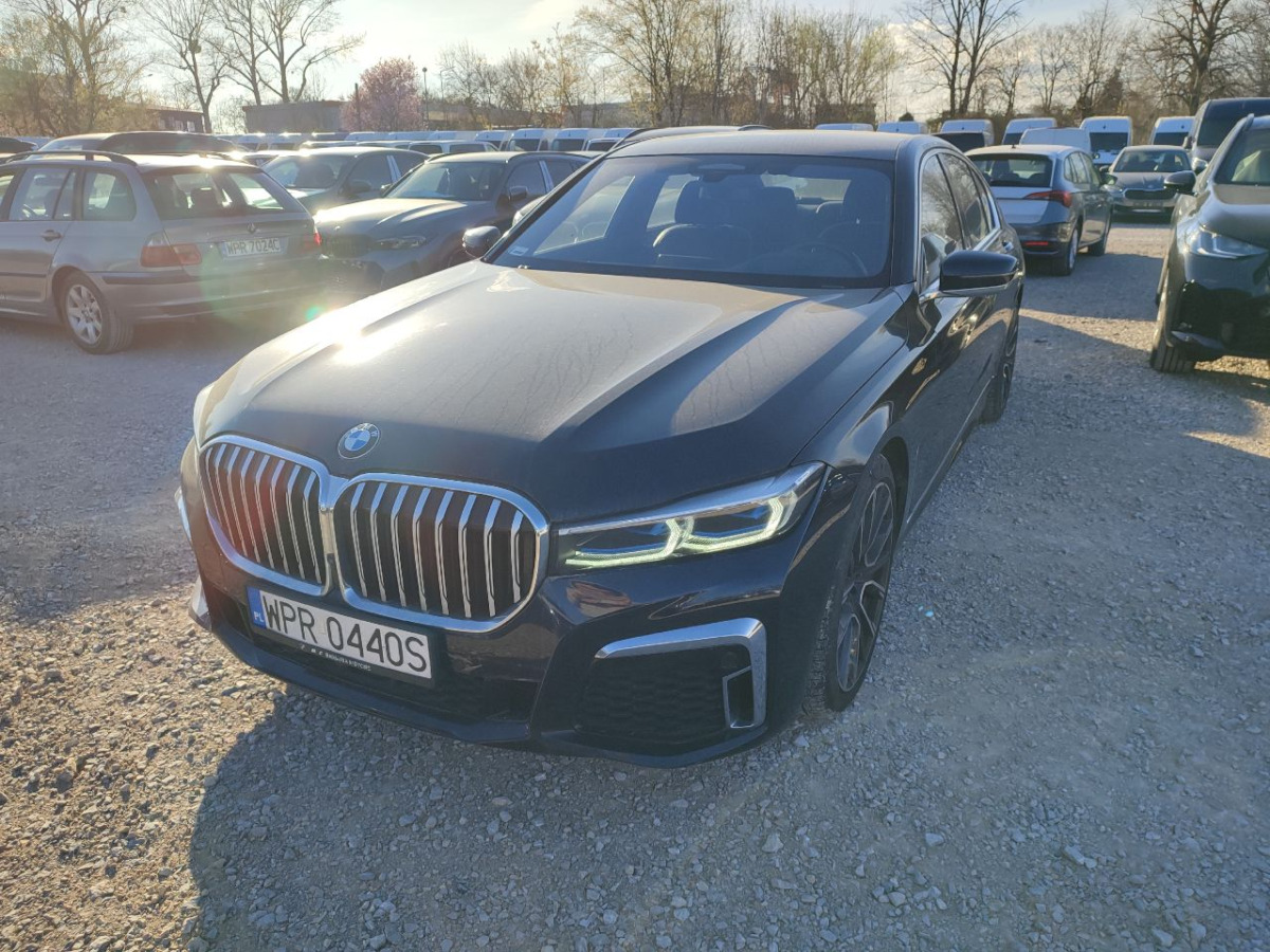 BMW 750I XDRIVE SEDAN - Sedan: picture 2 BMW 750I XDRIVE SEDAN - Sedan: picture 2