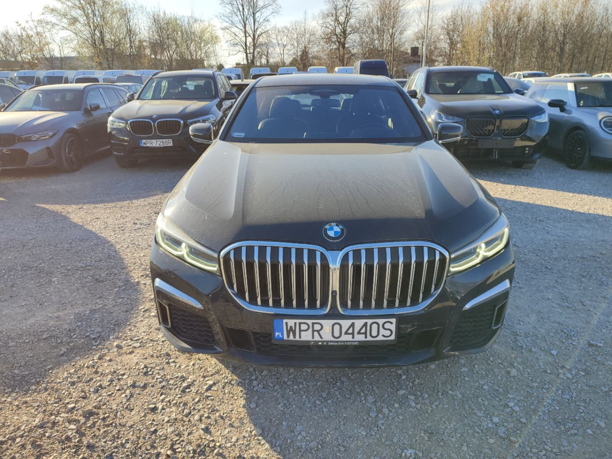 BMW 750I XDRIVE SEDAN - Sedan: picture 5 BMW 750I XDRIVE SEDAN - Sedan: picture 5