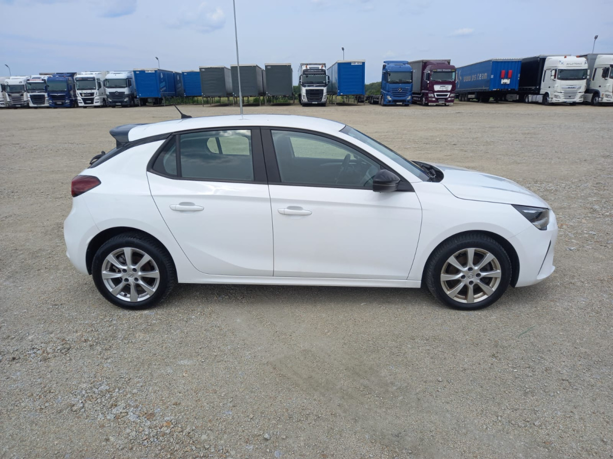OPEL CORSA HATCHBACK - Hatchback: picture 4 OPEL CORSA HATCHBACK - Hatchback: picture 4