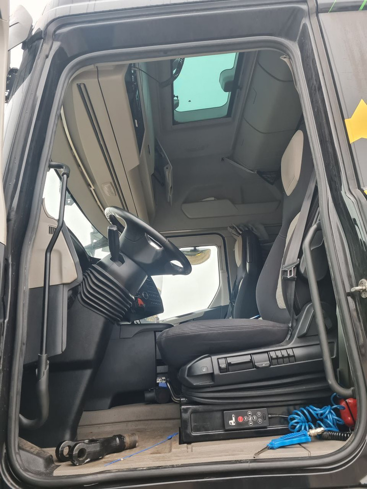 FORD F-MAX CIĄGNIK SIODŁOWY - Tractor unit: picture 5 FORD F-MAX CIĄGNIK SIODŁOWY - Tractor unit: picture 5