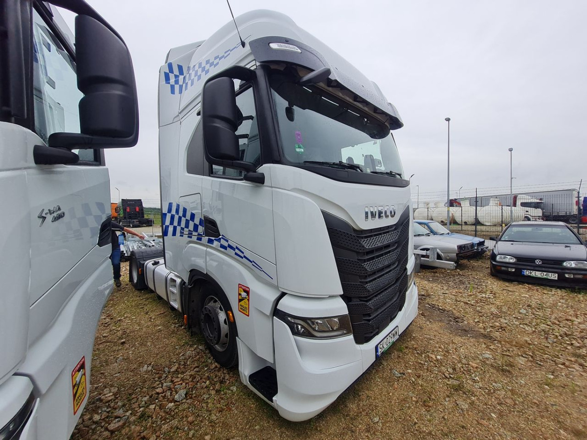 IVECO AS440ST/FP LT CIĄGNIK SIODŁOWY - Tractor unit: picture 1 IVECO AS440ST/FP LT CIĄGNIK SIODŁOWY - Tractor unit: picture 1