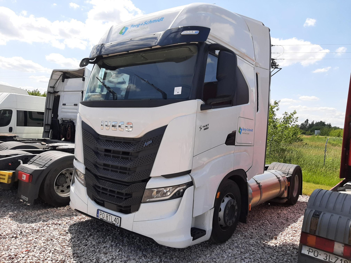 IVECO S-WAY CIĄGNIK SIODŁOWY - Tractor unit: picture 2 IVECO S-WAY CIĄGNIK SIODŁOWY - Tractor unit: picture 2
