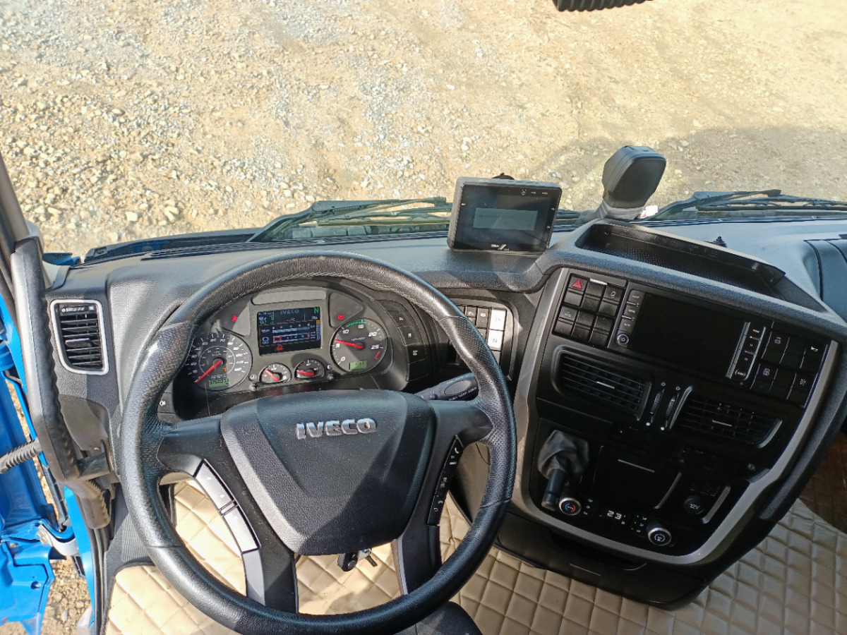 Tractor unit IVECO STRALIS CIĄGNIK SIODŁOWY: picture 9