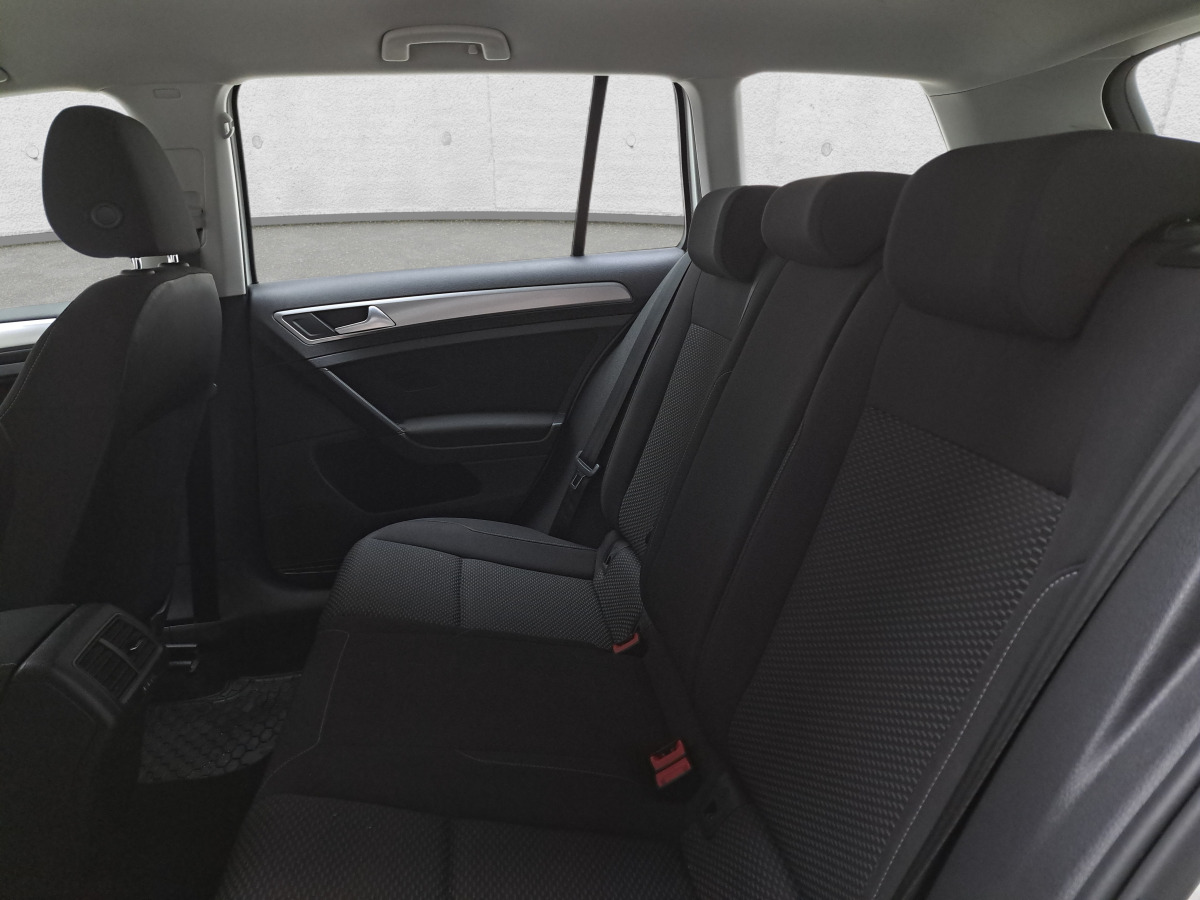 Car VOLKSWAGEN GOLF KOMBI: picture 13