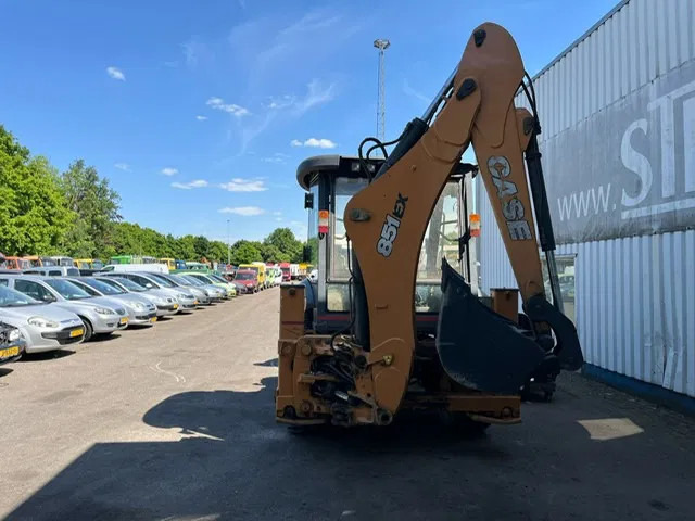 Backhoe loader Case 851EX-SS , 4x4 , Backhoe Loader , 4 in 1 Bucket: picture 10 Backhoe loader Case 851EX-SS , 4x4 , Backhoe Loader , 4 in 1 Bucket: picture 10