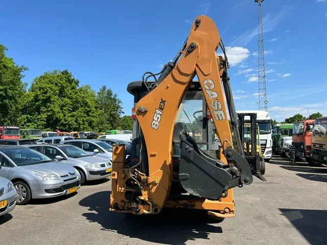 Backhoe loader Case 851EX-SS , 4x4 , Backhoe Loader , 4 in 1 Bucket: picture 8 Backhoe loader Case 851EX-SS , 4x4 , Backhoe Loader , 4 in 1 Bucket: picture 8