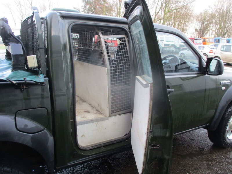 Pickup truck Ford Ranger 3.0 TDCi , 4x4 pickup , Right Hand Drive , Manual , Airco, NO REGISTRATION: picture 10 Pickup truck Ford Ranger 3.0 TDCi , 4x4 pickup , Right Hand Drive , Manual , Airco, NO REGISTRATION: picture 10