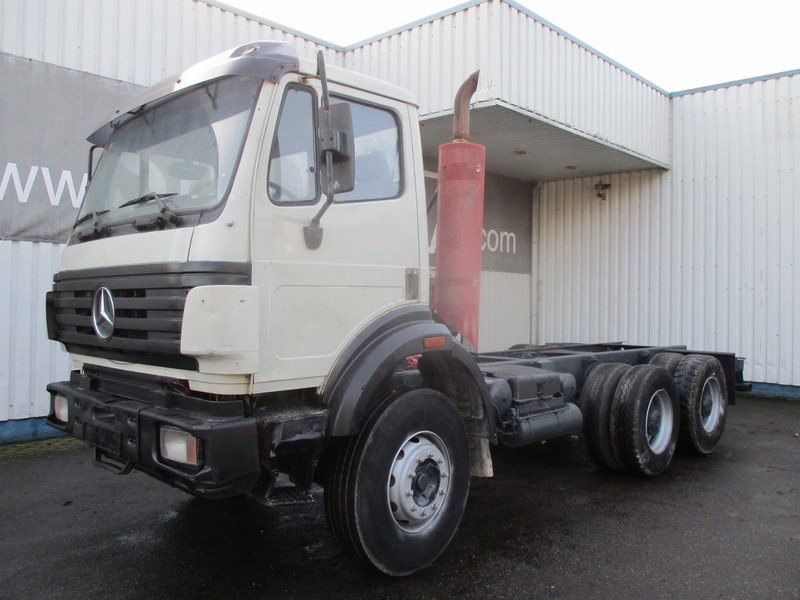 Mercedes-Benz 2538 , V8 , Manual , 6x4 , Spring suspension , Euro 2 - Cab chassis truck: picture 1 Mercedes-Benz 2538 , V8 , Manual , 6x4 , Spring suspension , Euro 2 - Cab chassis truck: picture 1