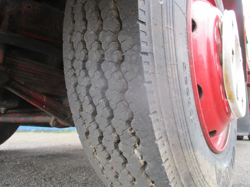 Hook lift truck Mercedes-Benz LP 1319 , Oldtimer: picture 15