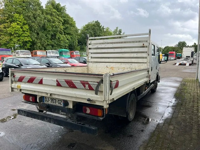 Renault Maxity 140 DXi , Crew Cab , 6 Pers. , Airco - Open body delivery van, Combi van: picture 3 Renault Maxity 140 DXi , Crew Cab , 6 Pers. , Airco - Open body delivery van, Combi van: picture 3