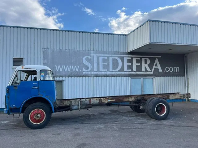 Volvo F 86 -49 S , Oldtimer for Restauration - Cab chassis truck: picture 2 Volvo F 86 -49 S , Oldtimer for Restauration - Cab chassis truck: picture 2
