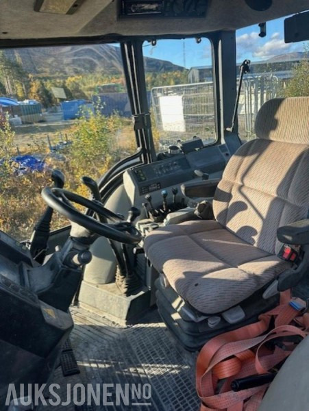 1998 Valtra 8150 traktor til salgs! - Farm tractor: picture 4 1998 Valtra 8150 traktor til salgs! - Farm tractor: picture 4