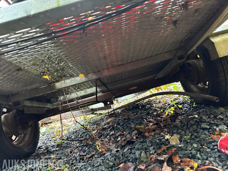 2000 Skilthenger - Construction equipment: picture 5 2000 Skilthenger - Construction equipment: picture 5